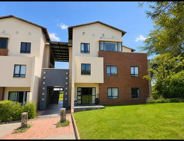 1 BEDROOM APARTMENT FOR SALE IN JACKAL CREEK GOLF ESTATE